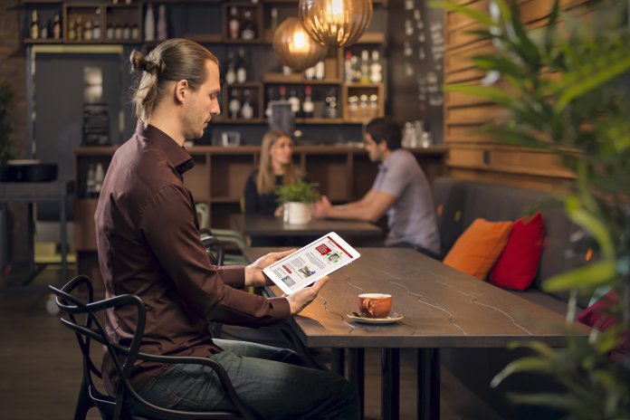 Vue mobile de la solution email marketing de Liana